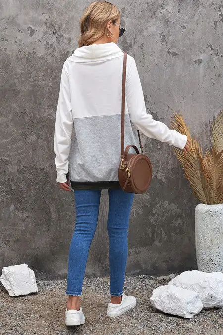 Dual Color Block Thumbhole Sleeved Sweatshirt