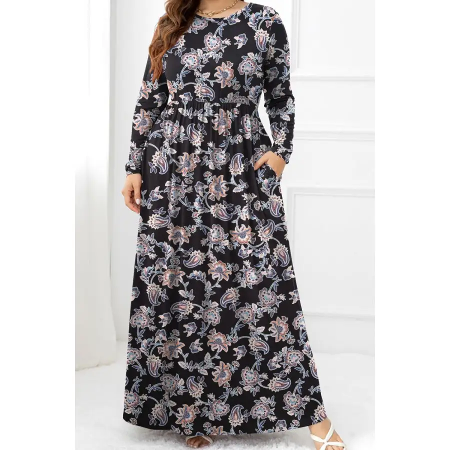 Plus Size Round Neck Long Sleeve Maxi Dress with Pockets