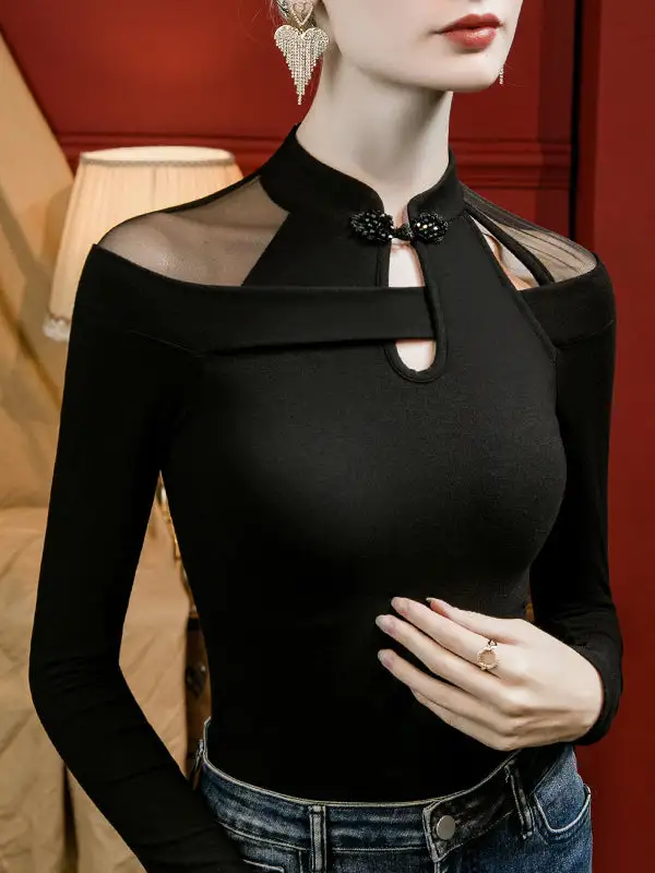 Long Sleeve Curve Fit Cutout Panel Detail Mock Neck T-Shirt
