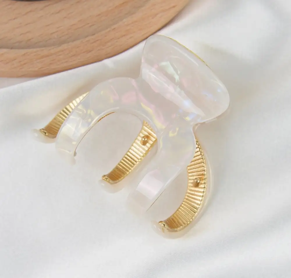 Small Metal Prong Hair Claw Clip