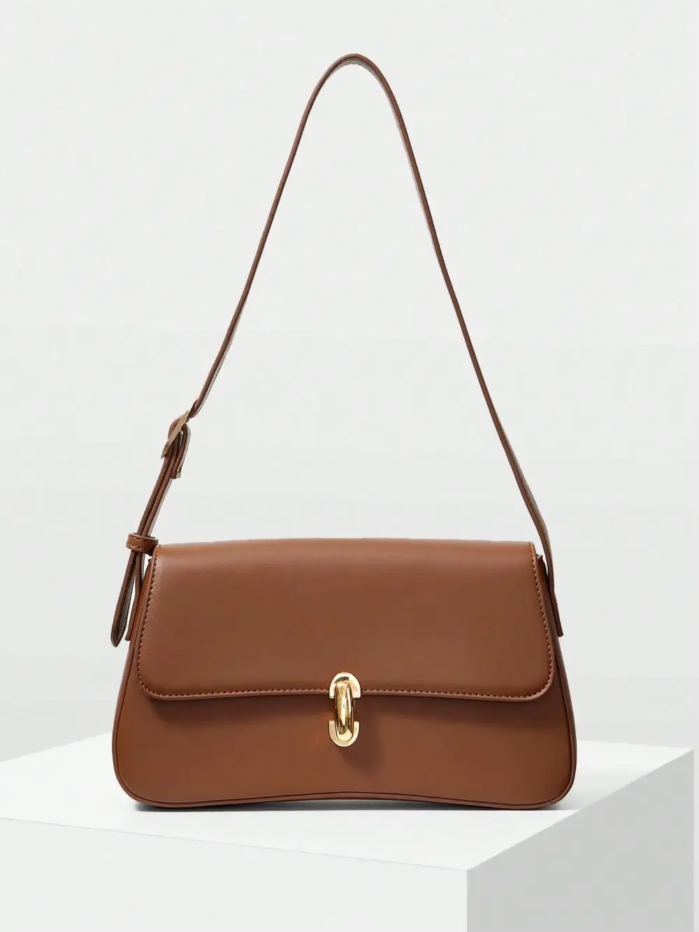 Elegant Simple Commuter Flap Shoulder Bag
