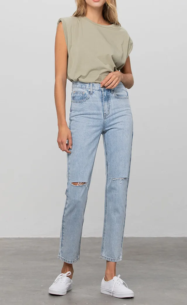 Modern Everyday Utility Tapered Jeans
