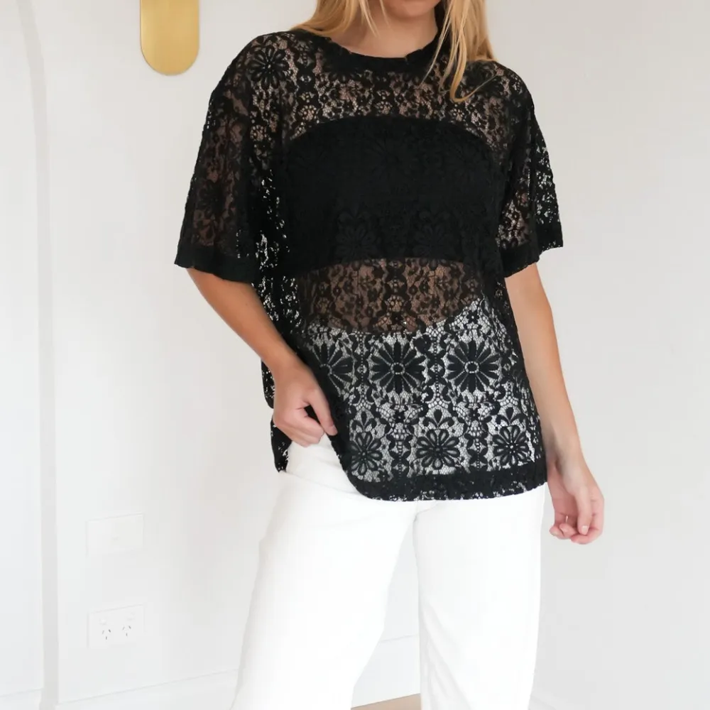 Lace Stretch Weekend Casual Tee