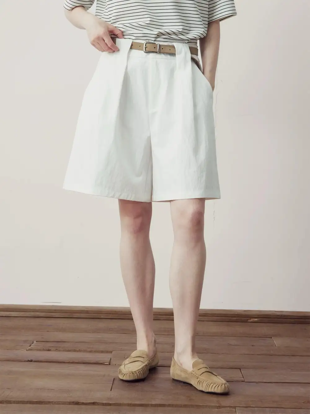 Belt Loop Loose Shorts