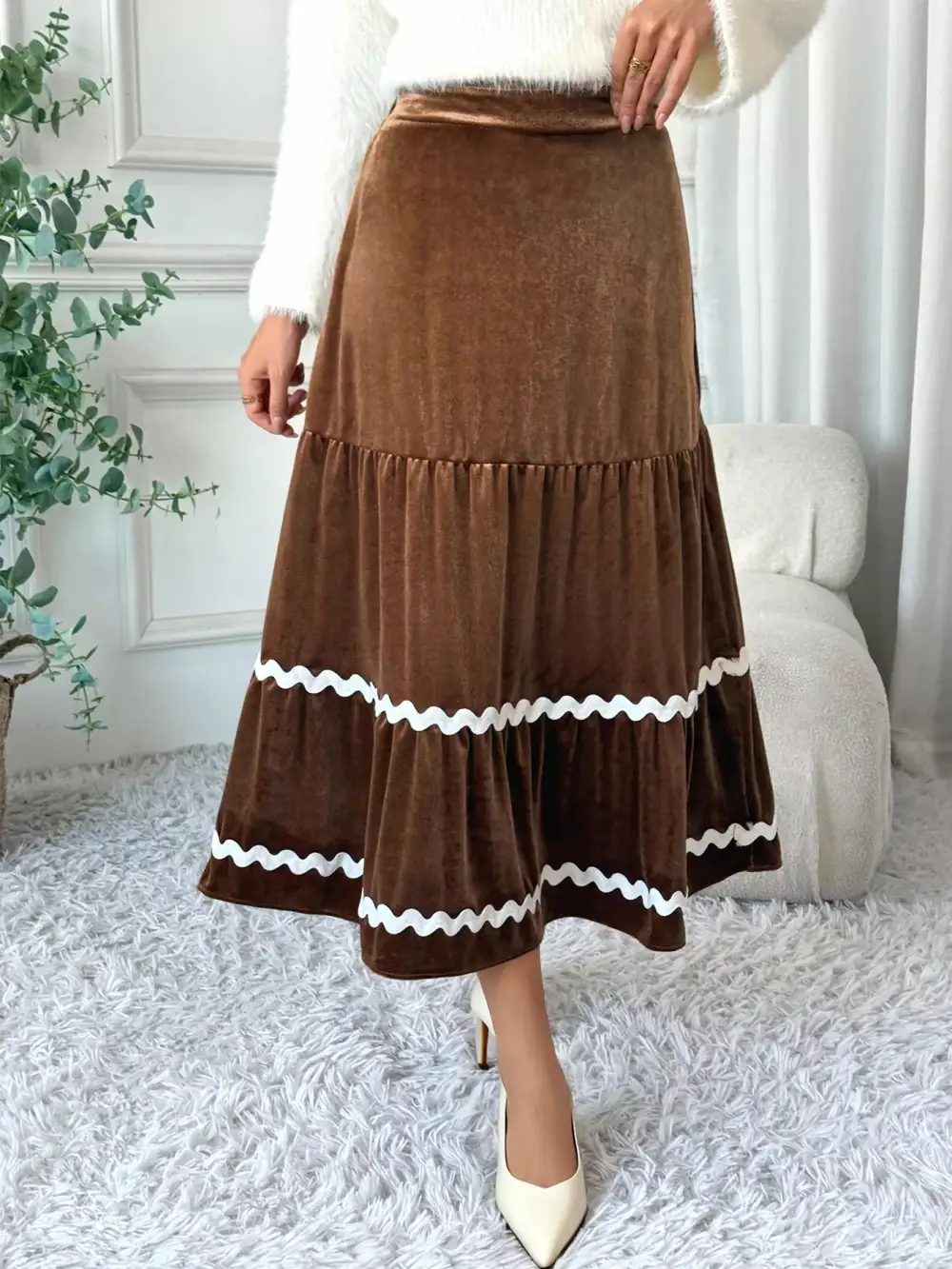 Everyday Velvet Tiered Midi Skirt