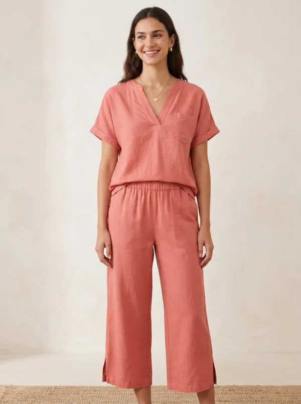 Short-Sleeve Cuffed-Sleeve Pocket Women's V-Neck Shirt