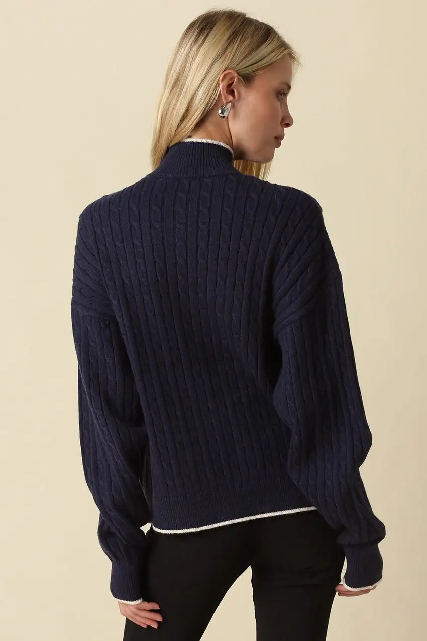 Cable Zip Cardigan