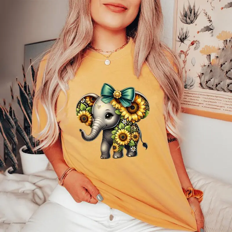 Flower Elephant Sunflower Flower Bow Graphic Girls Women's Oversized Comfort T-Shirt