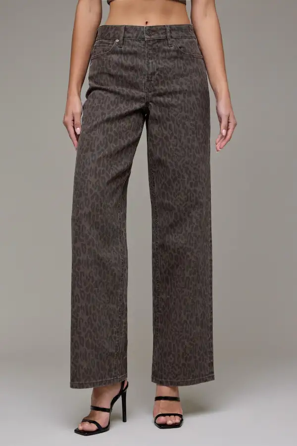 Women's Cheetah-Print Low-Rise Dad Jeans