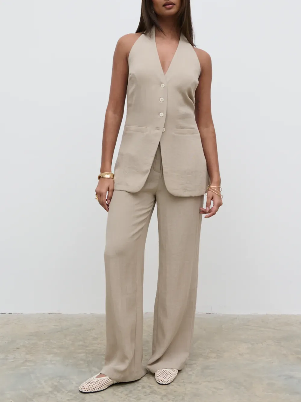 Sleeveless Halterneck Waistcoat