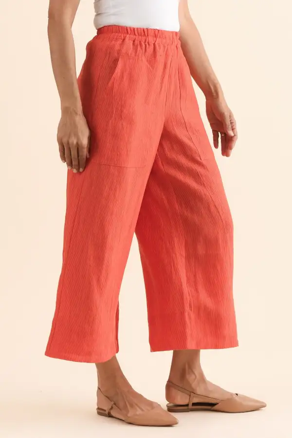 Wide Leg Pants With High Rise And Elastic Waist