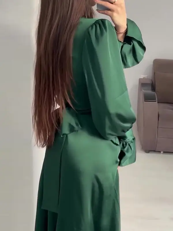 Sleeves Color Pleated Long Neck Maxi Dress