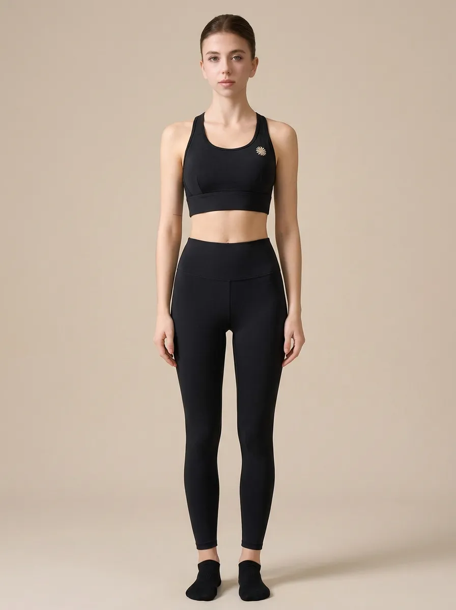 Women's Floral-Embroidered Scoop-Neck Racerback Left-Chest Sports Bra