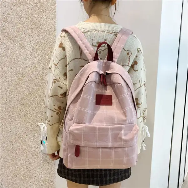 Youthful Basic: Simple Compact Everyday Bag