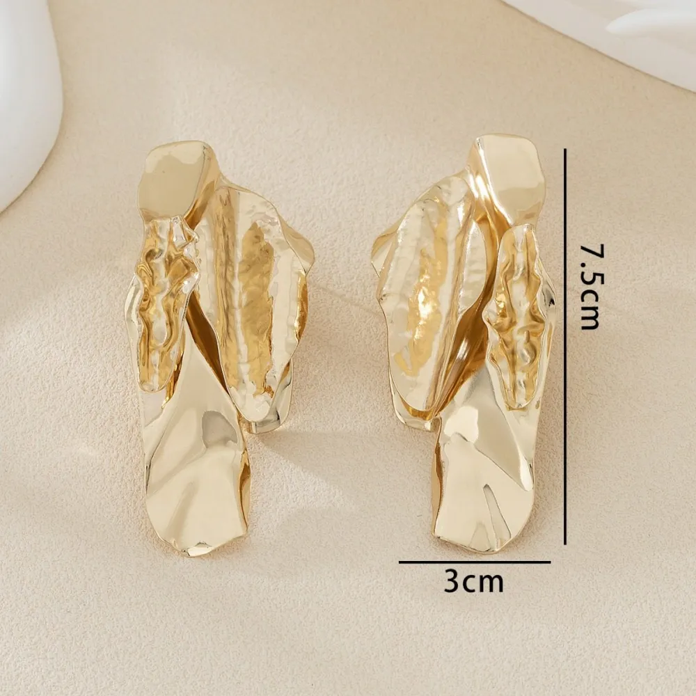 Soft Gleam Sculptural Geometric Earrings