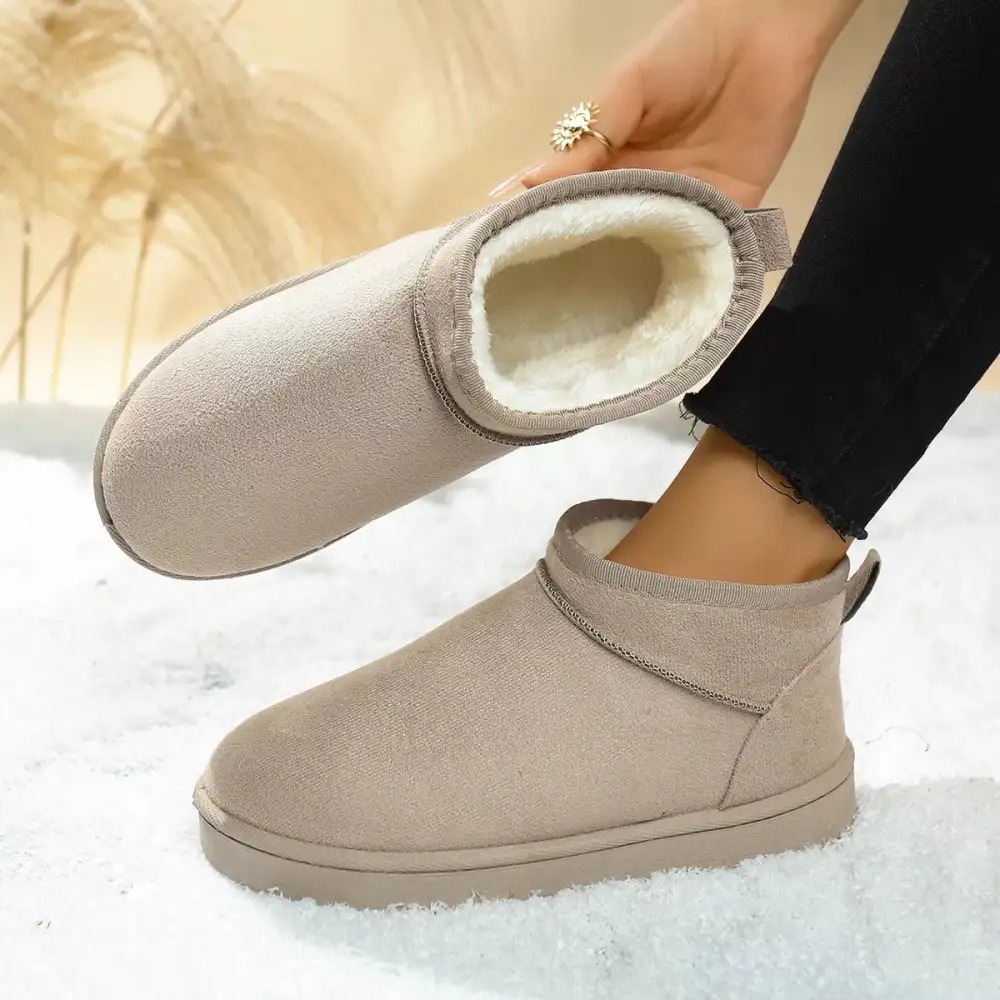 Structured Round Toe Platform Boots