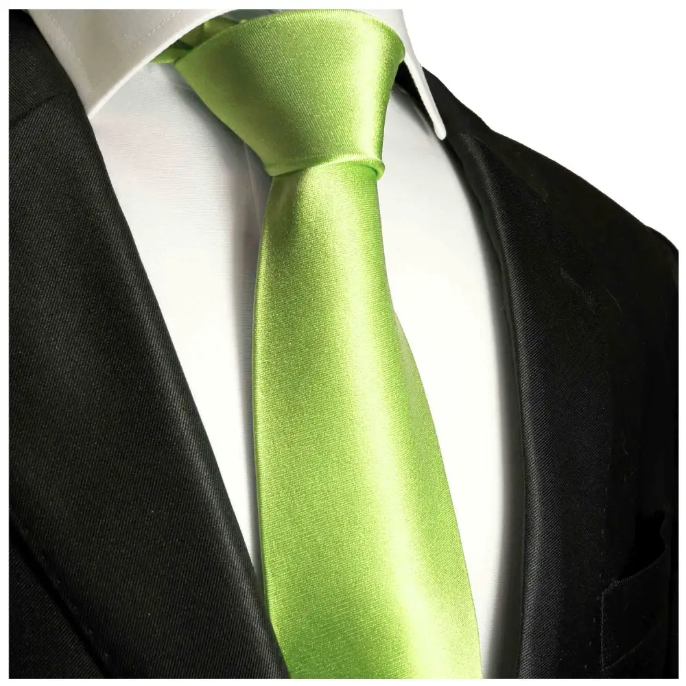 Distinctive Solid Boys' Zipper Tie