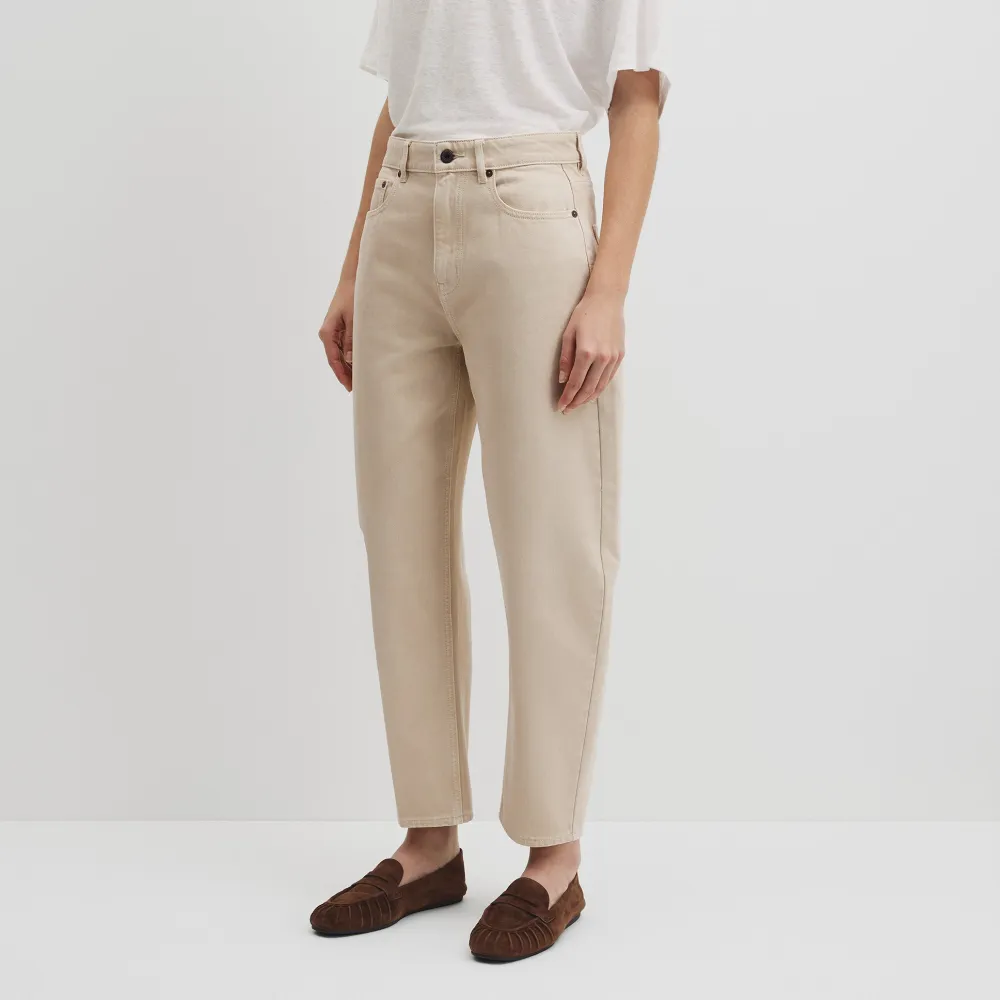 Women's Tapered Jeans