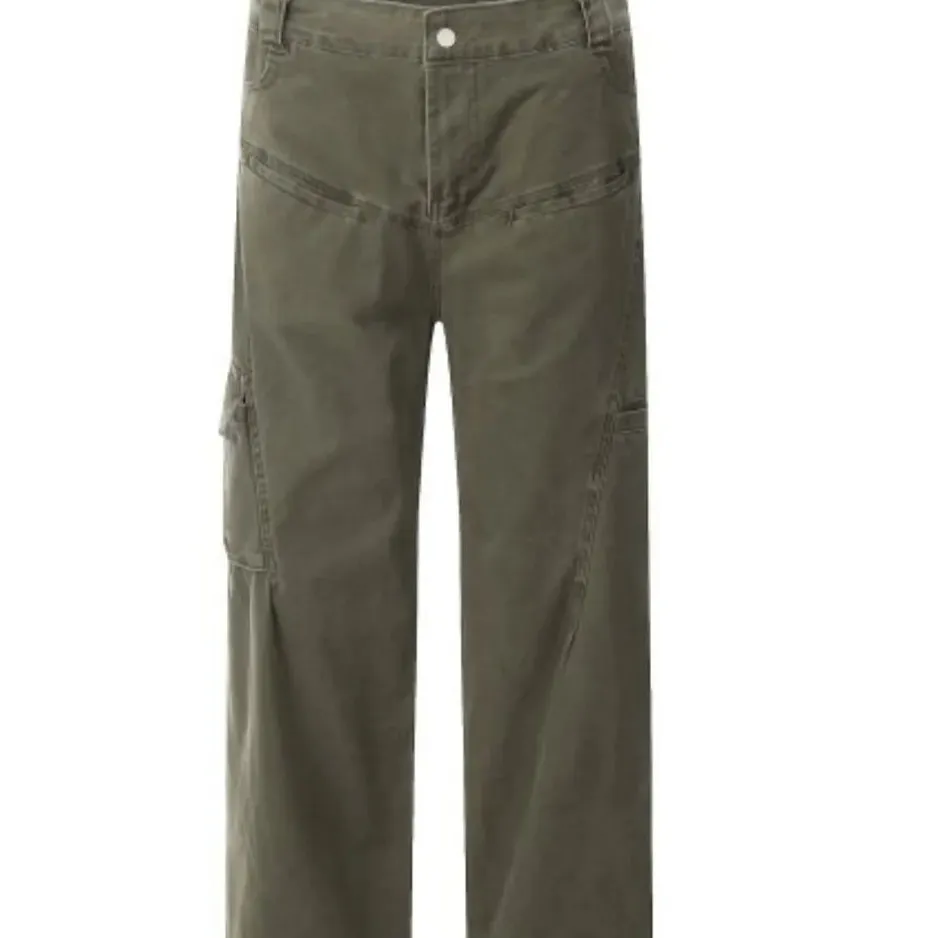 Everyday Straight Leg Cargo Pants
