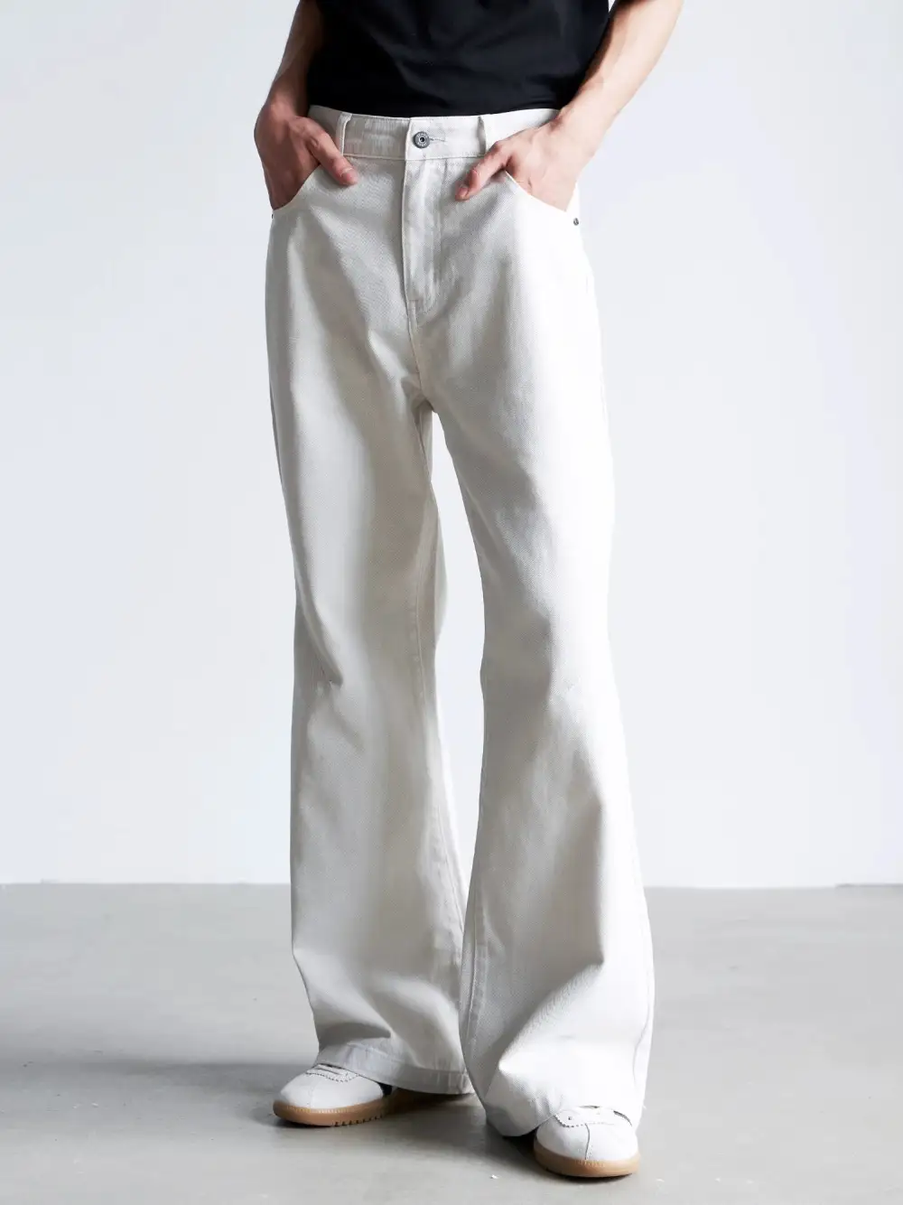 Everyday Barrel-Leg Denim Jeans