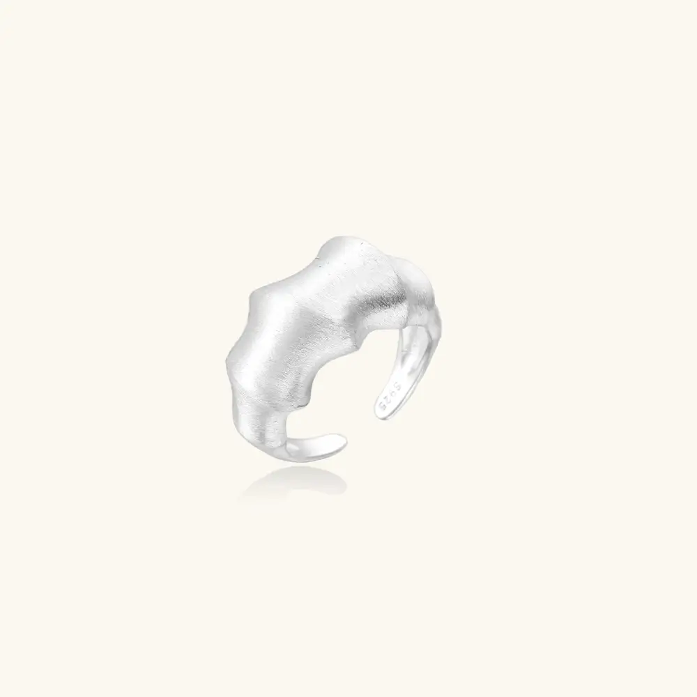 Sculptural Liquid Ring