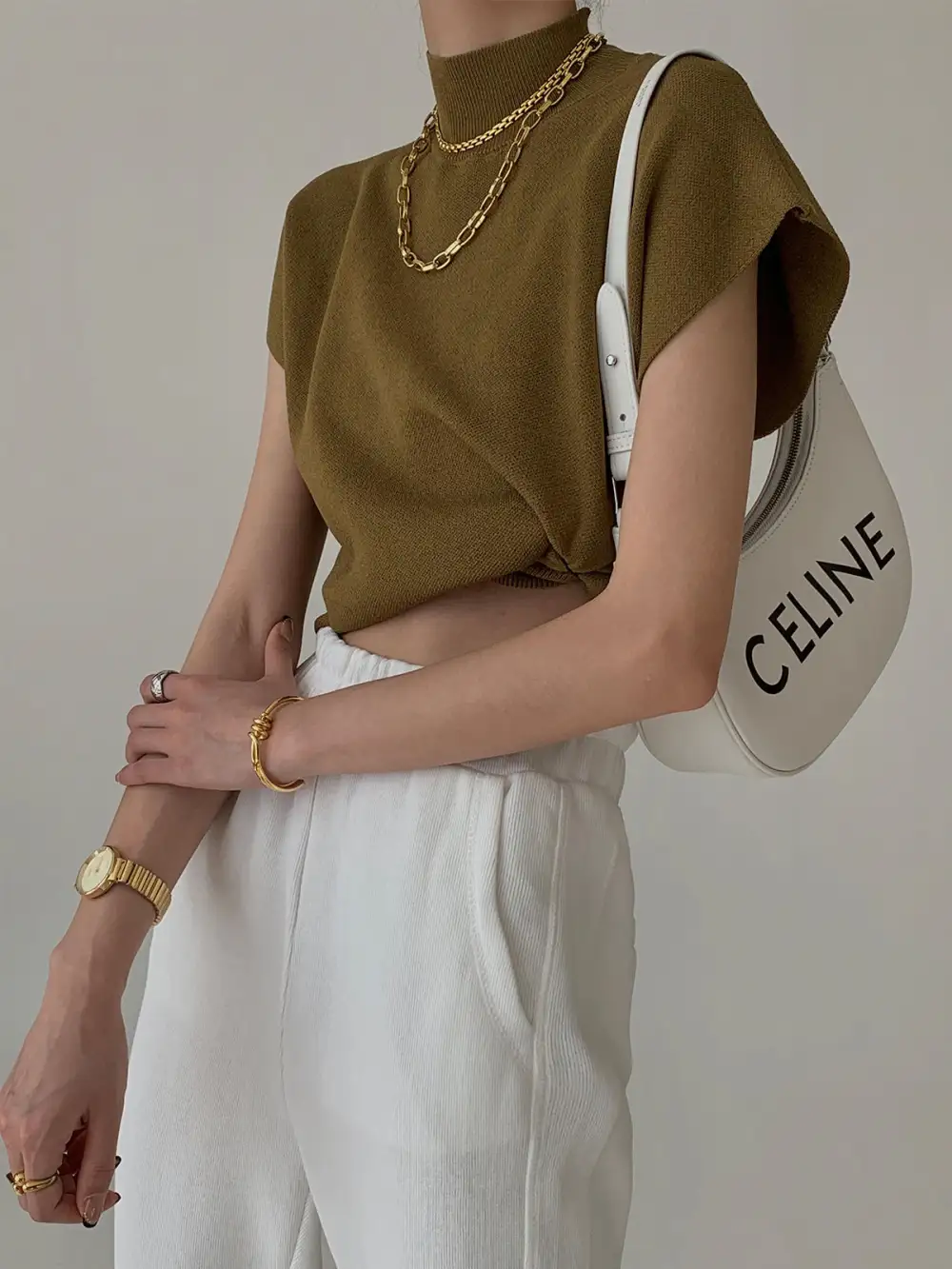 Relaxed Sleeveless Top