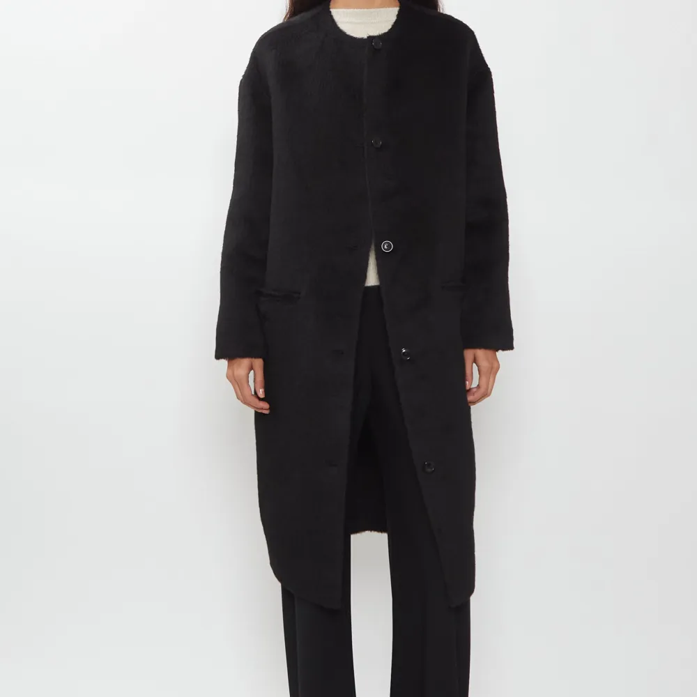 Women's Rounded Collarless Alpaca Coat