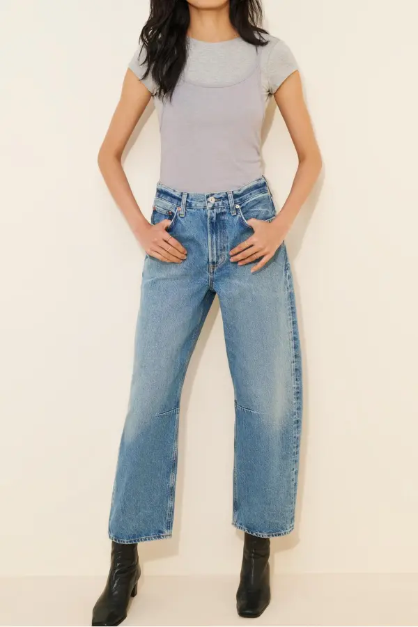 Miro Relaxed Barrel Jeans