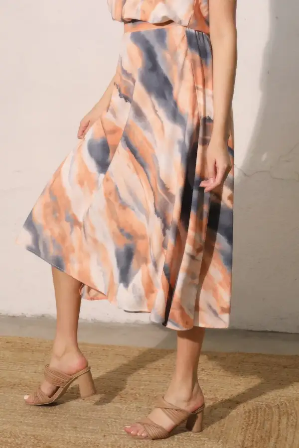 Line Printed Skirt