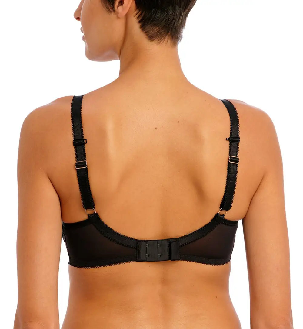 Simple Spacer Molded Underwire Bra