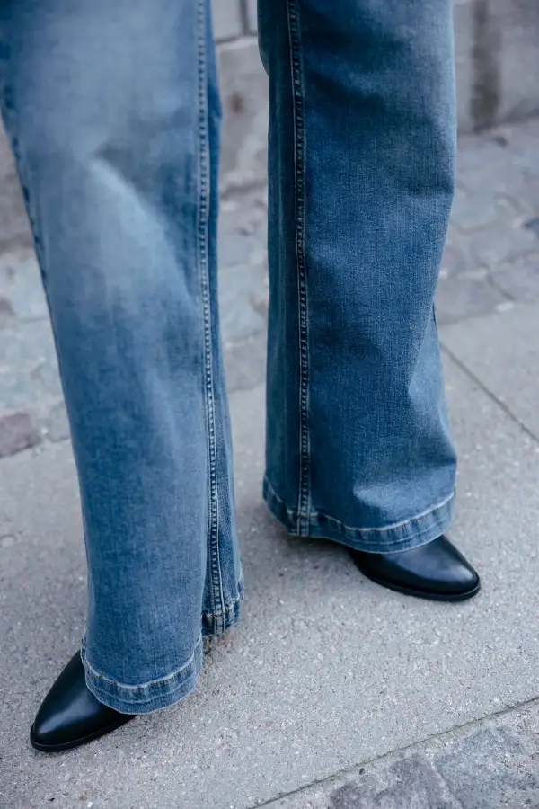 Women's Everyday Essential Denim Jeans
