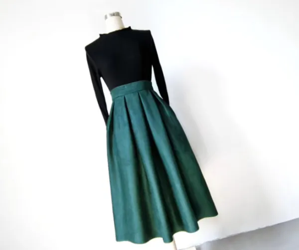 Clean Polished Everyday Casual Skirt