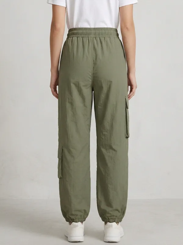 Everyday Elastic-Waist Breathable Cargo Pants