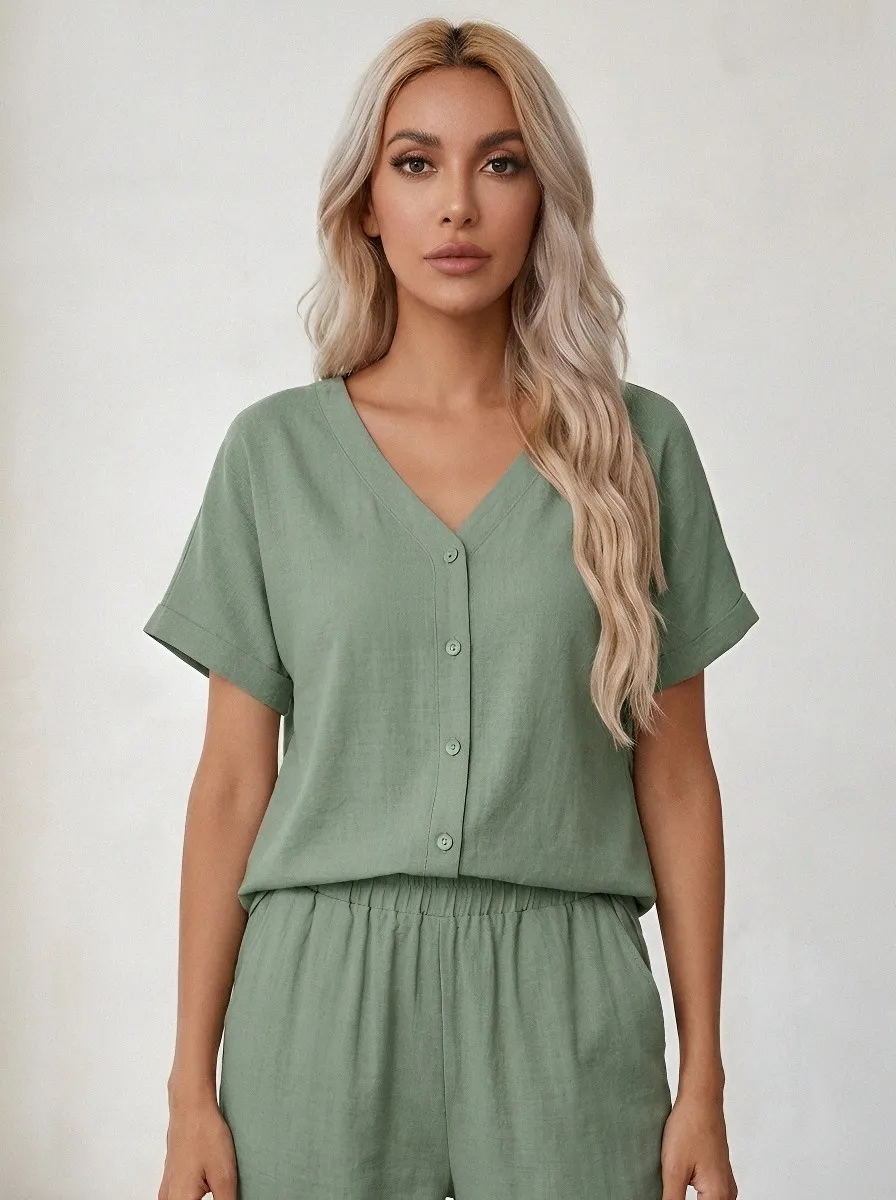Easy-Wear Short-Sleeve Women's V-Neck Shirt