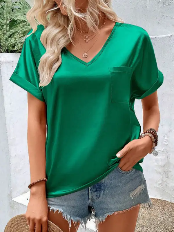 Relaxed Short Sleeve Pocket Detail V-Neck T-Shirt