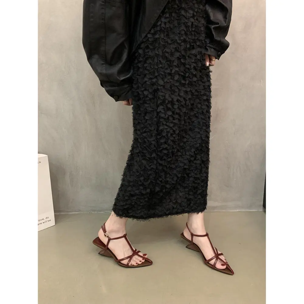 Pointed Toe Wedge Sandals