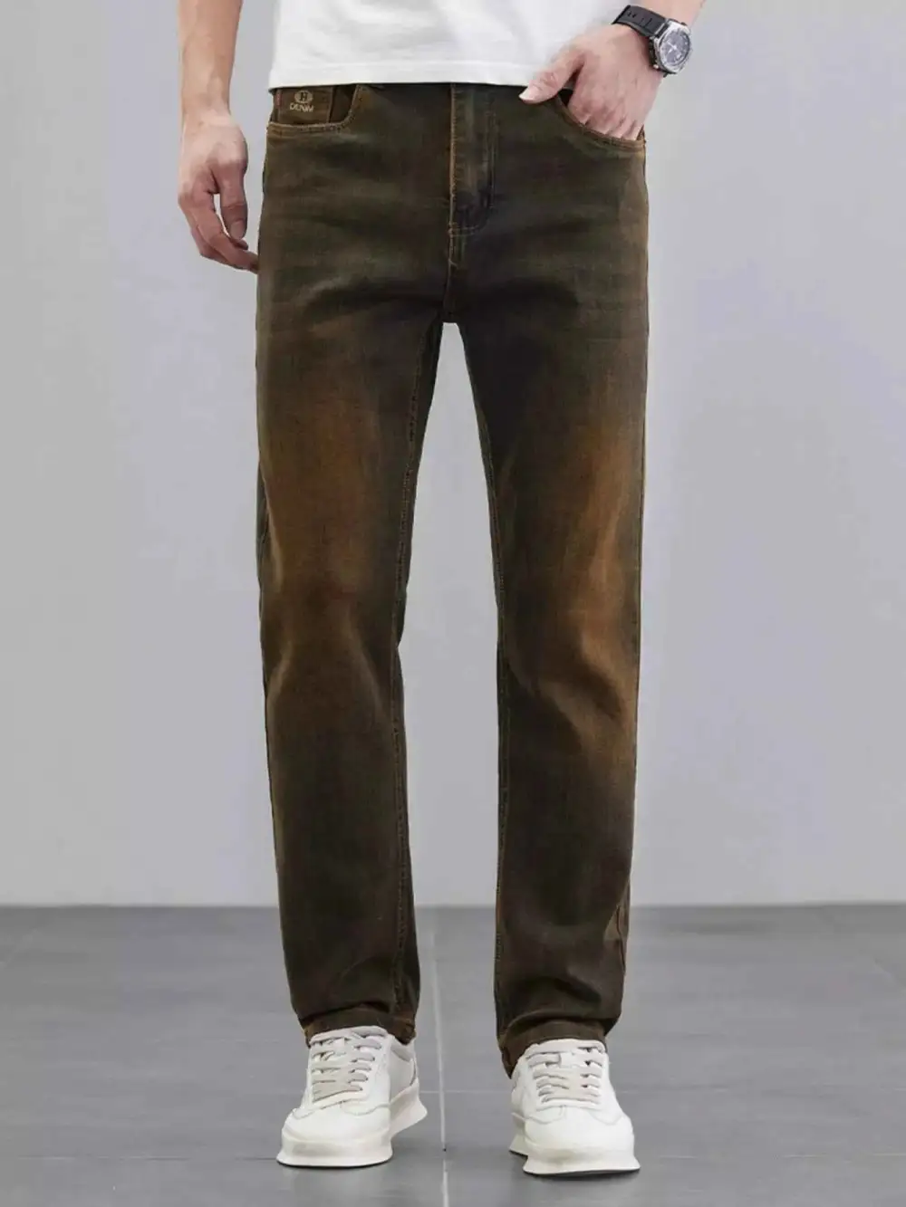 Washed Straight Leg Fit Jeans