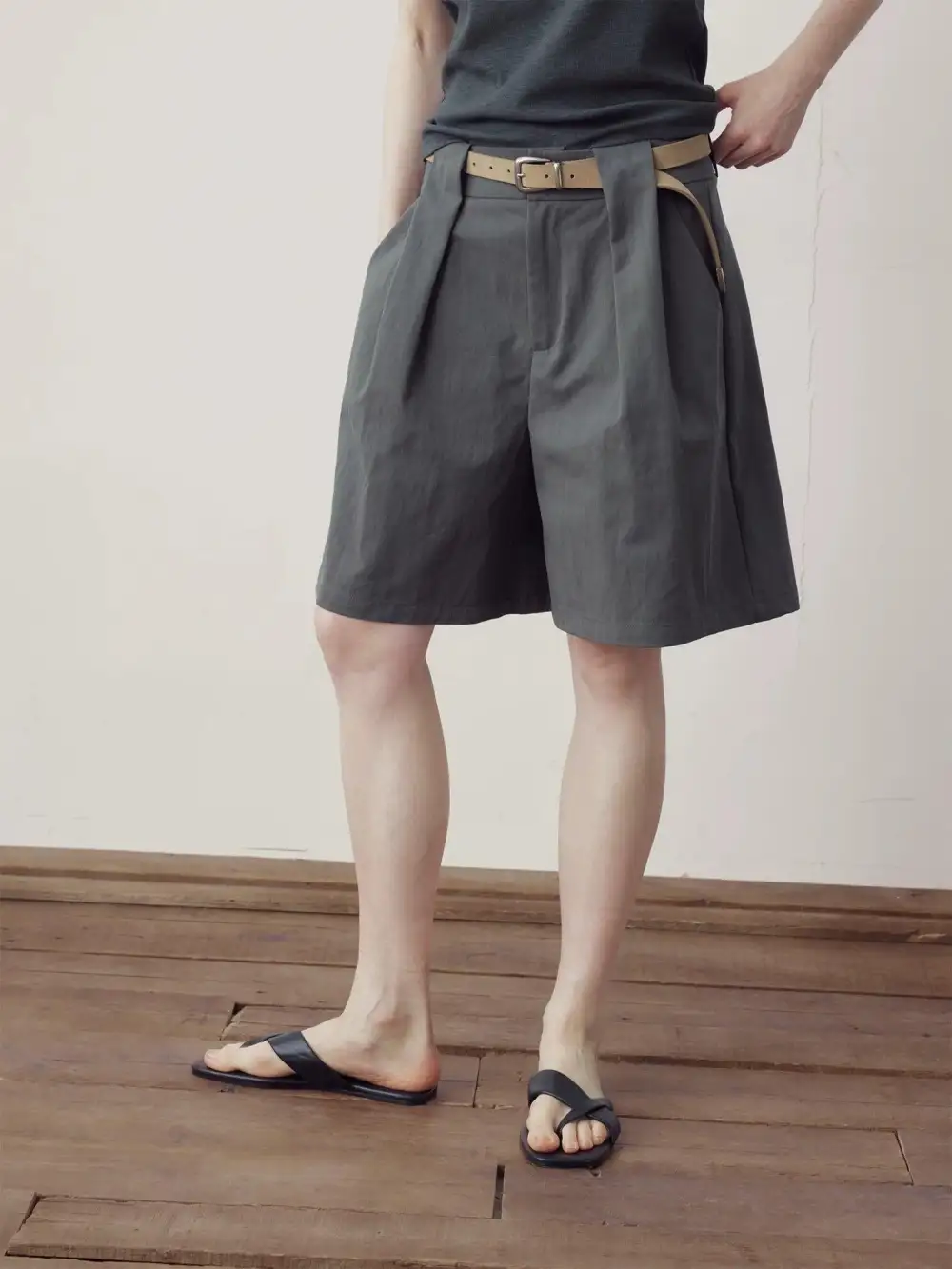 Belt Loop Loose Shorts