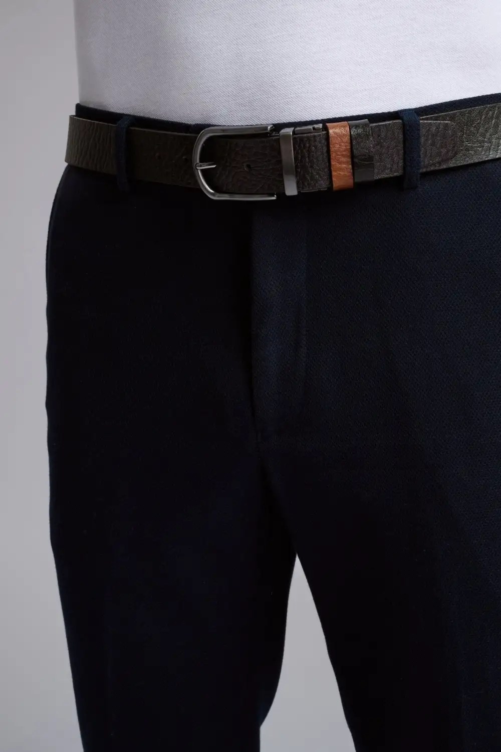 Refined Textured Leather Buckle Detail Waist Belt