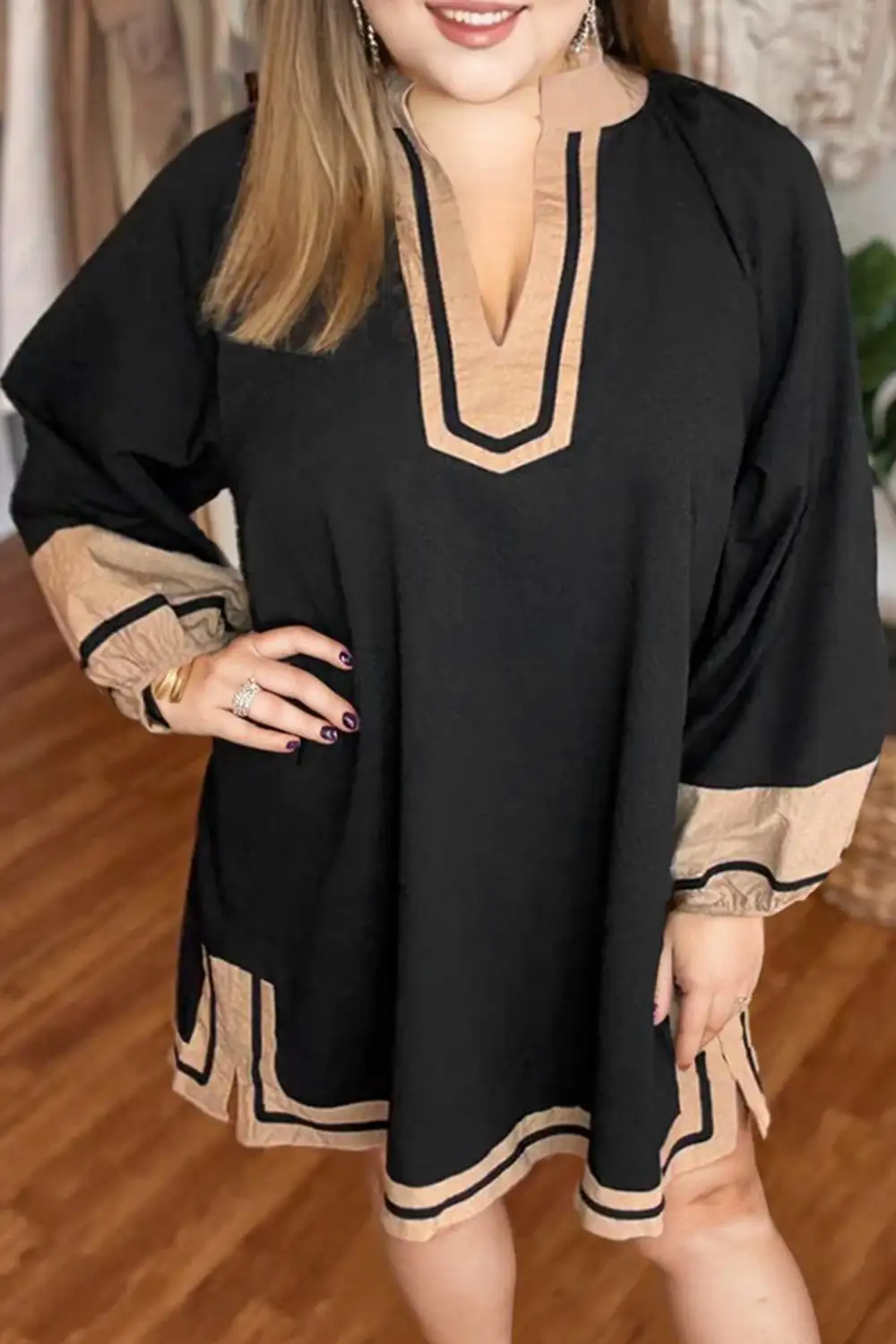 Women's Striped Colorblock V Neck Shift Mini Dress