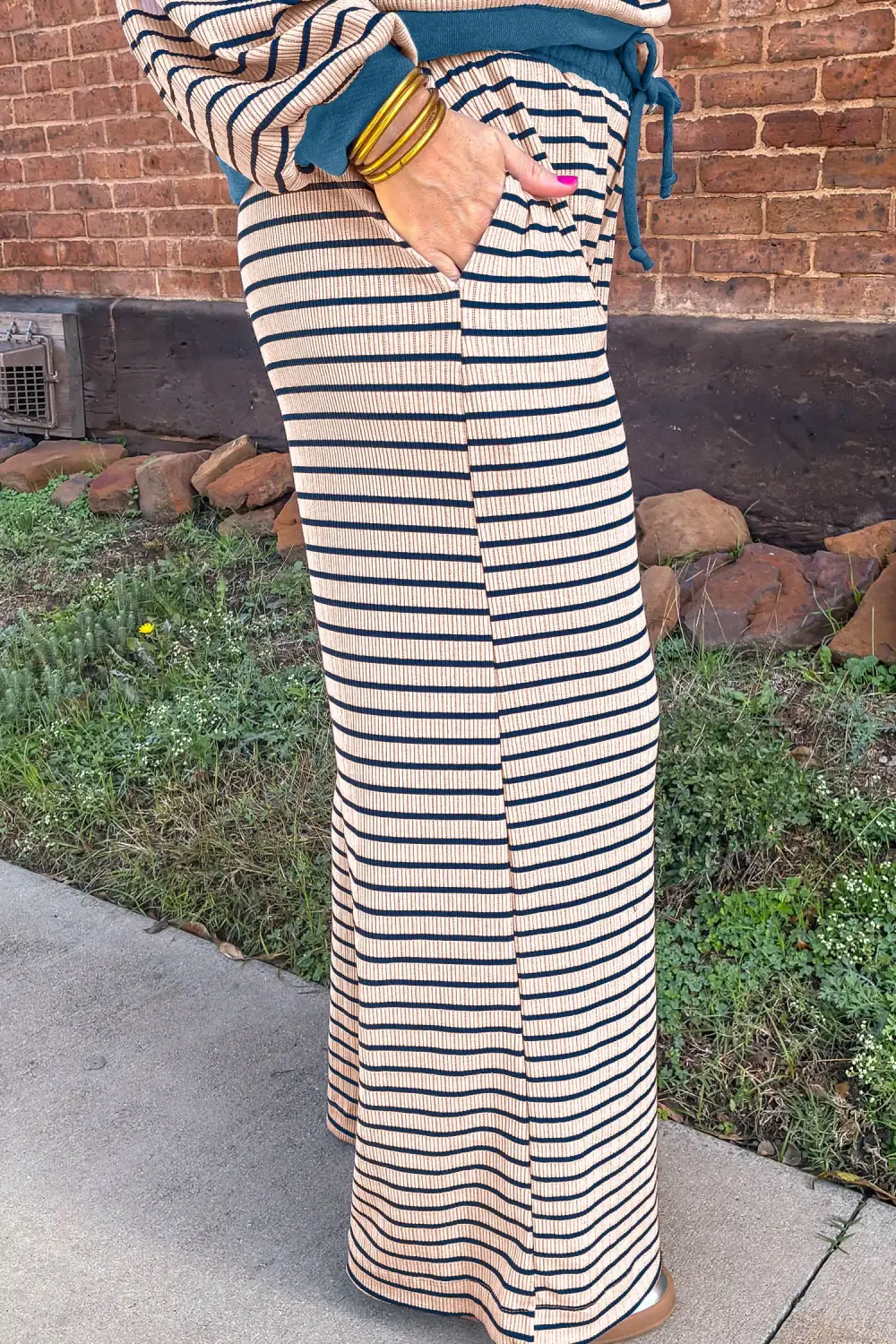 Women's Striped Colorblock V Neck Long Sleeve Set
