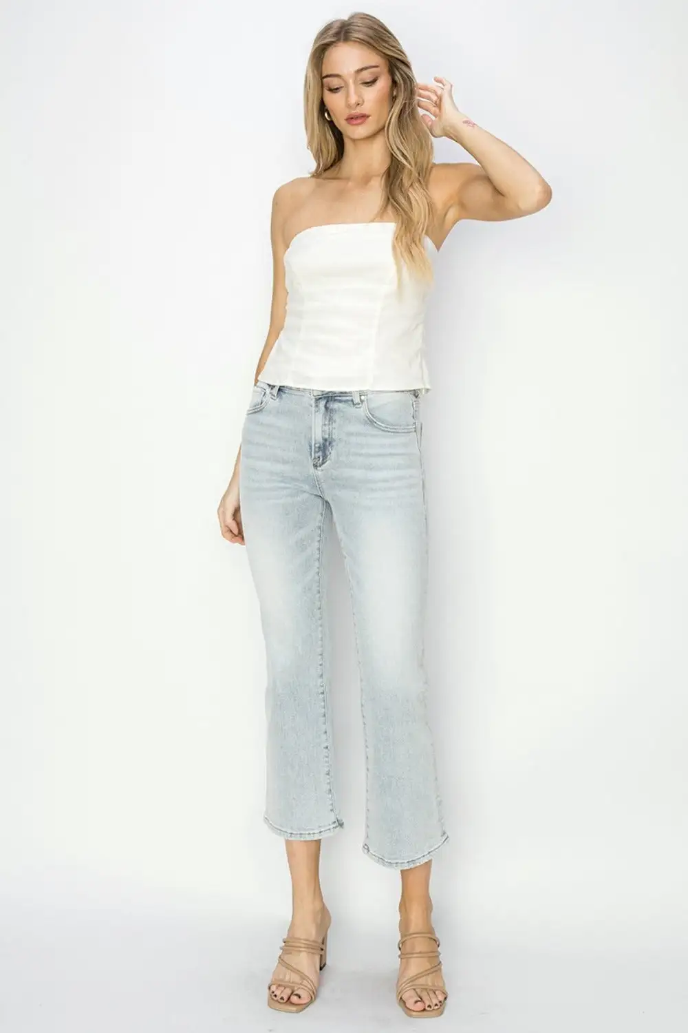 Mid Rise Cropped Flared Denim Jeans