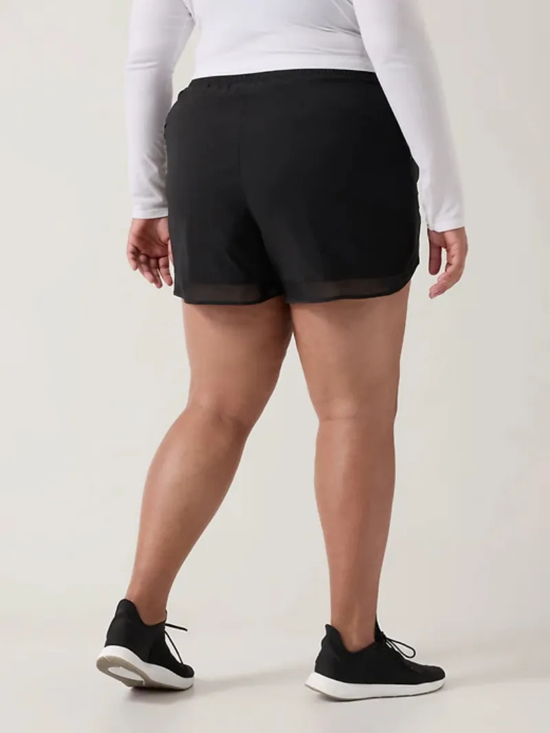 Lightweight Sports Shorts For Fresh Casual Style