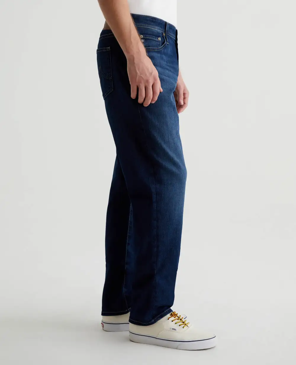 Men's Refined Straight-Leg Jeans