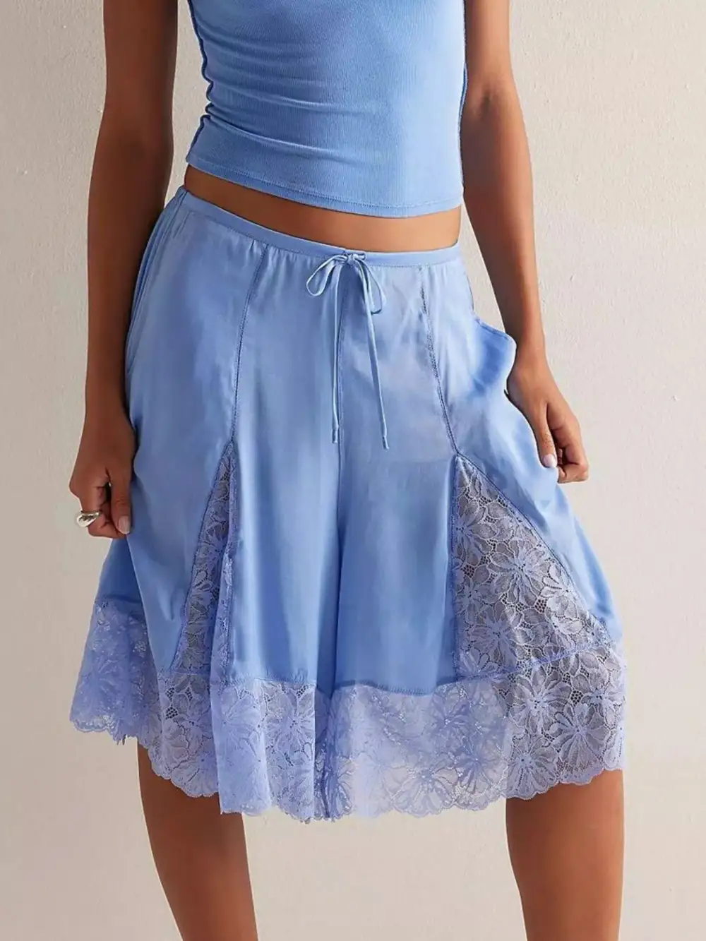 Refined Lace-Trim Casual Shorts