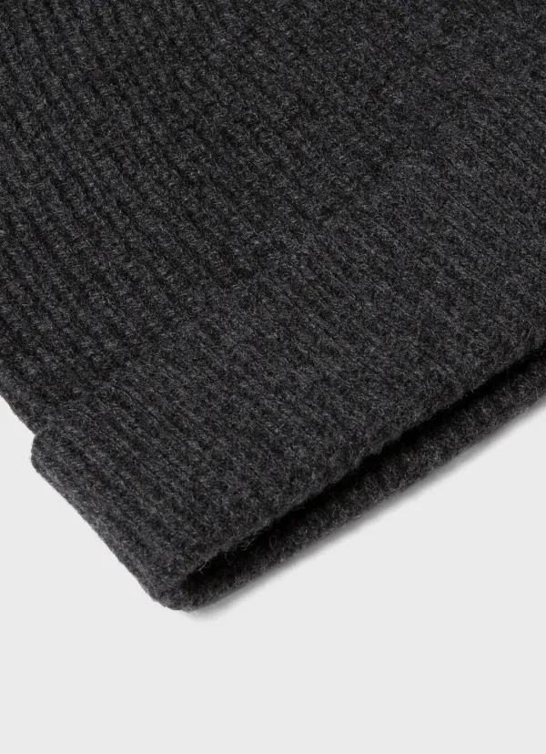 Ribbed Beanie Hat