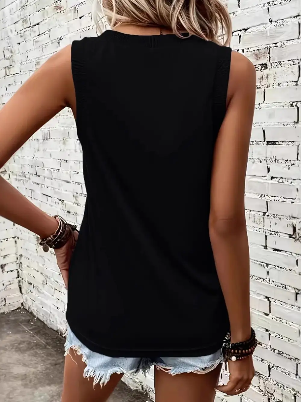 Everyday Refined V-Neck Tank Top