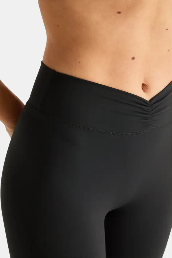 Ruched Waist Clean Front Leggings