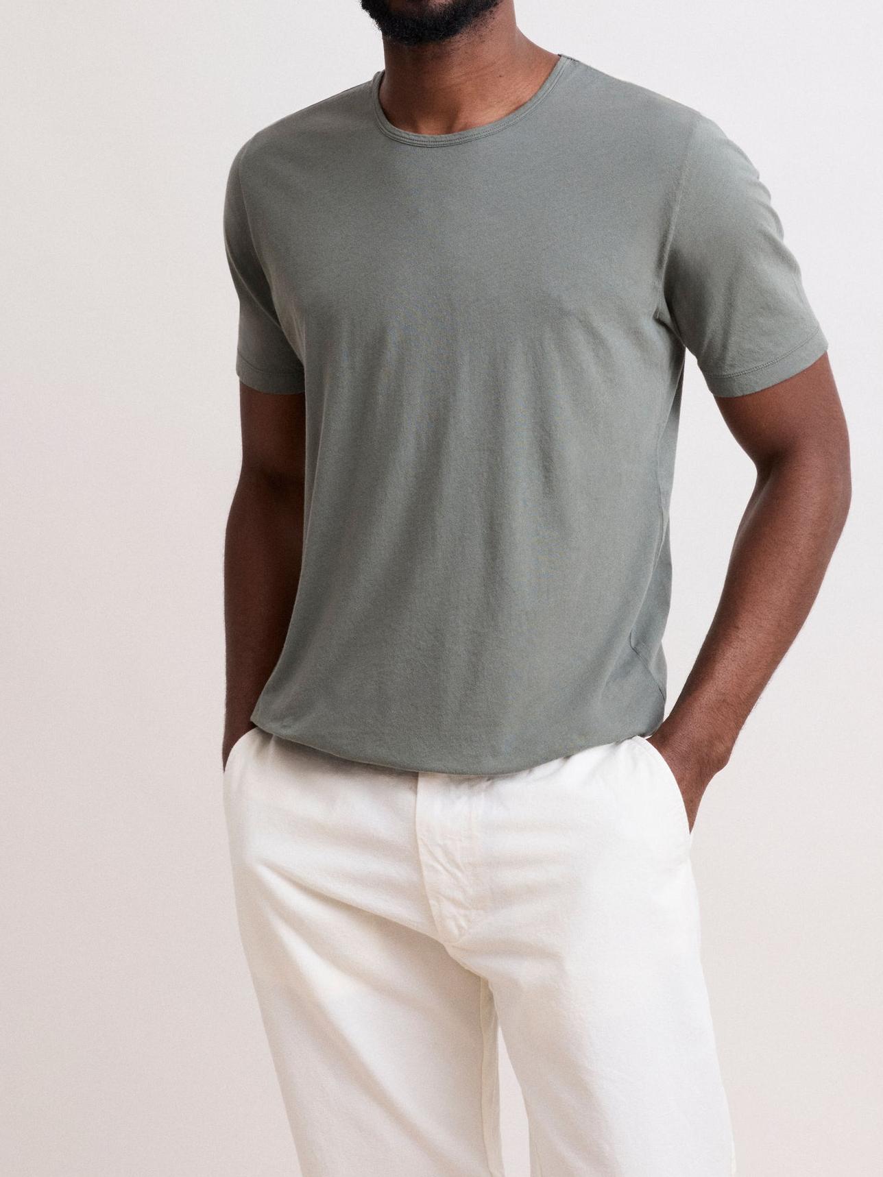 Comfortable Casual Breathable Daily Military Green T-Shirt