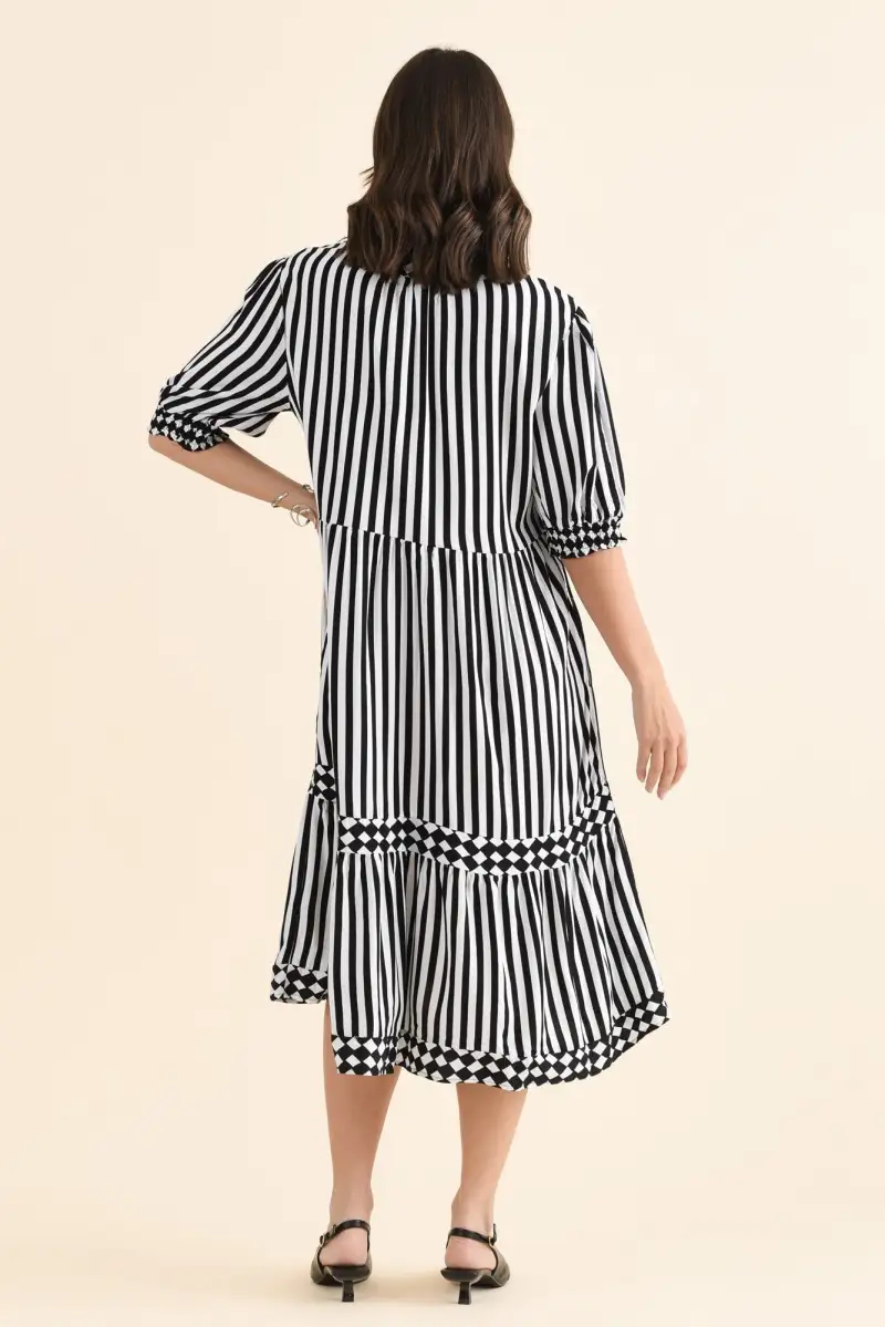 Below-Knee Striped Viscose Tiered Pocket V-Neck Half-Sleeve Dress